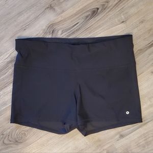 Version Athletic Shorts with waistband pocket